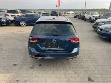 Volkswagen Passat B8 Variant Facelifting 2.0 TDI SCR 150KM 2023 Volkswagen Passat Variant Automat Skóra Kamera, zdjęcie 2