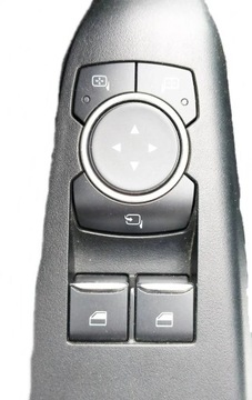 FORD FIESTA MK8 PANEL ŘÍZENÍ SKEL