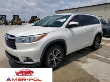 Toyota Highlander II 2016 Toyota Highlander 2016 TOYOTA HIGHLANDER XLE 3.5 Benzyna 295KM