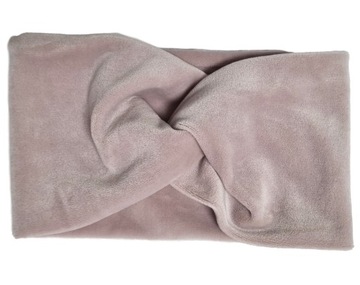 Красивая женская велюра