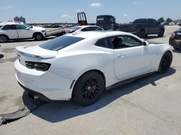 Chevrolet Camaro VI Coupe 6.2 455KM 2021 Chevrolet Camaro 2021, 6.2L, SS, od ubezpieczalni 6.2 Benzyna 455KM, zdjęcie 4