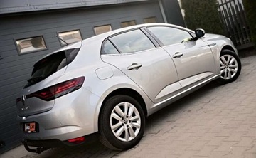 Renault Megane IV Hatchback 5d  Facelifting 1.3 TCe 140KM 2021 Renault Megane Renault Megane 1.3 TCe FAP Intens 1.3 Benzyna 140KM, zdjęcie 32