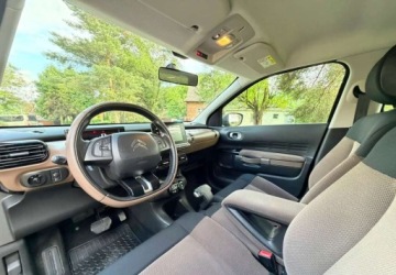 Citroen C4 Cactus Crossover 1.2 PureTech 82KM 2014 Citroen C4 Cactus Citroen C4 Cactus PureTech 82 StopampStart ETG Shine Edi, zdjęcie 16
