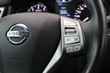 Nissan Qashqai II Crossover 1.2 DIG-T 115KM 2014 Nissan Qashqai 1.2 DIG-T, Salon Polska, zdjęcie 15