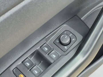 Volkswagen Polo VI GTI Facelifting 2.0 TSI 207KM 2024 Volkswagen Polo GTIFull LED Fv23 Bogata wersja Matrix Martwe pole, zdjęcie 9