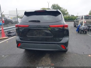 Toyota Highlander III 2022 Toyota Highlander XLE 2022 3.5l 3.5 Benzyna 295KM, zdjęcie 4