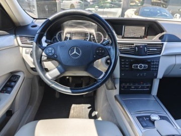 Mercedes Klasa E W212 Kombi 220 CDI BlueEFFICIENCY 170KM 2012 MERCEDES E 220 CDI DPF Automatik, Bezwypadkowy, Bogate wyposażenie, zdjęcie 11