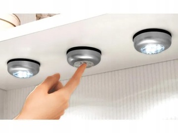 САМОКЛЕЯЩАЯСЯ СВЕТОДИОДНАЯ ЛАМПА НА АККУМУЛЯТОРЕ