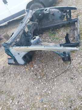 BMW E31 840 850 PŘEDNÍ ČTVRTKA PRAVÁ LEVÝ