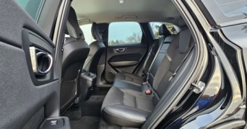 Volvo XC60 II Crossover D4 190KM 2019 Volvo XC60 D4 AWD 2.0 190 kM FV-23%, zdjęcie 33