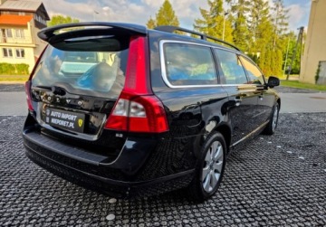 Volvo V70 III 2008 Volvo V70 SUMMUM 3,2 R6 Wentylowane fotele Navi 3.2 Benzyna 238KM, zdjęcie 19