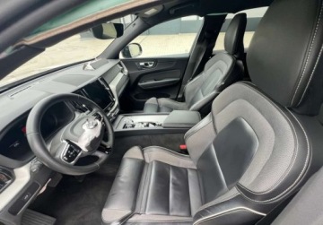 Volvo XC60 II 2023 Volvo XC 60 Automat Elektryczna klapa 4x4 2.0 Diesel 197KM, zdjęcie 8