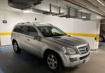 Mercedes Klasa GL X164 2008 Mercedes-Benz GL Mercedes-Benz GL 350 CDI DPF 4Matic BlueEFFICIENCY 7G-TRO, zdjęcie 4