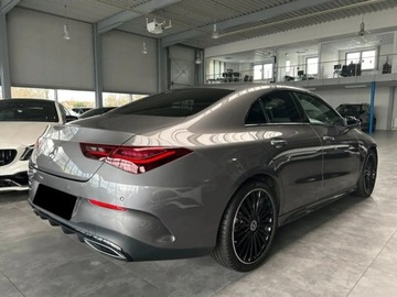 Mercedes CLA C118/X118 Coupe Facelifting 2.0 220 190KM 2025 MERCEDES-BENZ CLA 220 4-Matic AMG Line 2.0 (190KM) 2025, zdjęcie 4