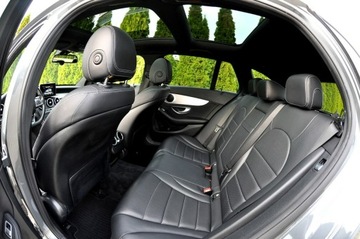 Mercedes Klasa C W205 Kombi Facelifting 1.6 180 156KM 2018 Mercedes C 180 AMG Line Full Led Panorama Dach, zdjęcie 7