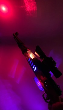 Винтовка на аккумуляторе, сигнальная лампа, световой дробовик со звуком.