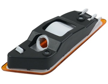 SVĚTLO KONTURA MERCEDES C W204