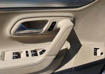 Volkswagen CC 2.0 TSI 210KM 2015 Volkswagen CC 2015r, 2.0 Benzyna. AUTOMAT. Uszkodzony lewy przod. Pali., zdjęcie 10