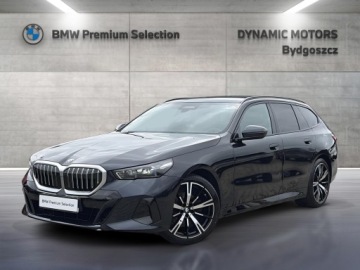 BMW Seria 5 G90-91 Touring 2.0 520d 197KM 2025 BMW 520 Mpakiet Hak KeyLess wentylowane fotele z p, zdjęcie 1