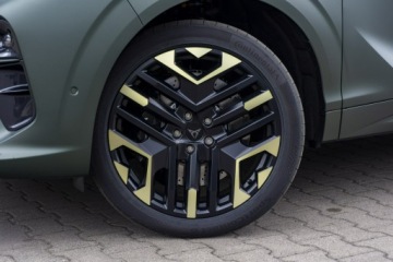 Cupra Terramar SUV 2.0 TSI 265KM 2026 Cupra Terramar VZ Tribe Edition 2.0 TSI 265 KM DSG, zdjęcie 3