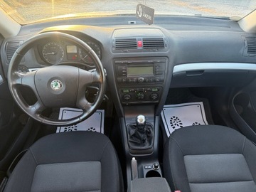 Skoda Octavia II 2009 SKODA OCTAVIA 1.6 Mpi Klimatronik Podgrzewane przednie i tylnie siedze, zdjęcie 27