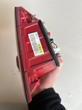 KIA VENGA 15-19 FACELIFT SVĚTLO W KRYT KUFRU