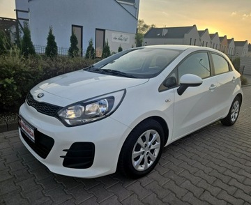 Kia Rio III Hatchback 5d Facelifting 1.2 DOHC CVVT 84KM 2016 Kia Rio Bez klimatyzacji Rata540zł