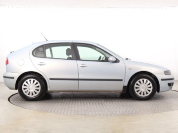 Seat Leon I Hatchback 1.6 105KM 2004 Seat Leon 1.6, GAZ, Klima, Klimatronic, El. szyby, zdjęcie 5