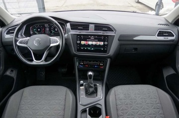 Volkswagen Tiguan II SUV Facelifting 2.0 TDI 150KM 2022 Volkswagen Tiguan 2.0 TDI CR 150 KM DSG, Kamera, Virtual, Salon PL, FV23,, zdjęcie 10