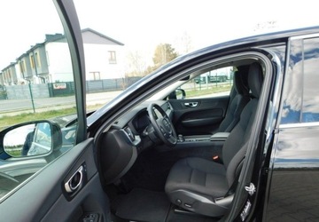 Volvo XC60 II 2021 Volvo XC 60 z Gwarancja Bezwypadkowy 100 2.0 Benzyna 197KM, zdjęcie 13