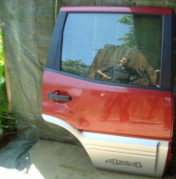 NISSAN OE H0100JG4MM DVEŘE