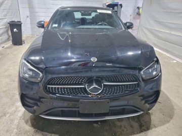 Mercedes Klasa E W213 2022 Mercedes-Benz Klasa E 350 4Matic 2022 2.0L 2.0 Benzyna 255KM, zdjęcie 5