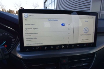 Ford Focus IV Kombi Facelifting 1.0 EcoBoost 125KM 2023 Ford Focus SalonPL 1.0 125KM Combi Titanium Climatronic Tempomat LED VAT23, zdjęcie 19