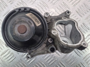 BMW 3 F30 F35 F31 318d Wasserpumpe 781083303 N47D20C