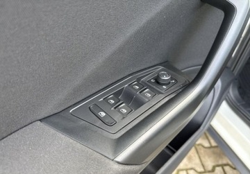 Volkswagen T-Roc I SUV Facelifting 1.5 TSI ACT 150KM 2022 Volkswagen T-Roc 1.5 Benzyna 150KM, zdjęcie 16