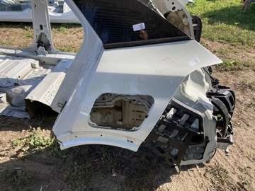 BLATNÍK LEVÝ ZADNÍ PEUGEOT 2008 II 19-