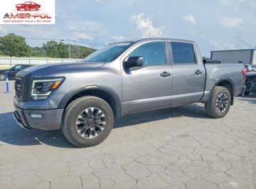 Nissan Titan 2022 Nissan Titan Pro-4x 2022 5.6 Benzyna 400KM