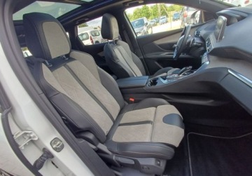 Peugeot 3008 II Plug-In Hybrid HYbrid4 300 PHEV 300KM 2020 Peugeot 3008 136 1.6 Hybrid4 PHEV GT PACK 300 KM 4x4 AUTOMAT I wl. FV23, zdjęcie 15