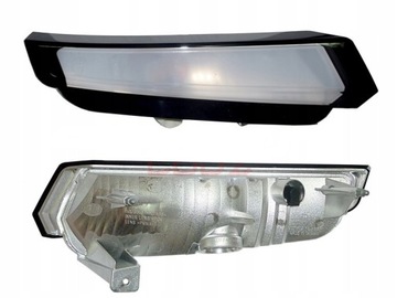 BLIKAČ SMĚROVKA PRAVÝ IVECO DAILY 14-