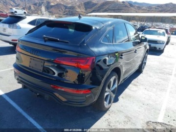 Audi 2023 Audi Q5 Sportback Premium Plus 45 Tfsi S Line Quattro S Tronic 2023 2.0l, zdjęcie 3