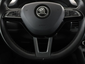 Skoda Kodiaq I SUV 2.0 TDI 150KM 2018 Škoda Kodiaq Skoda Kodiaq Ambition automat PDC, zdjęcie 20