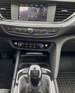 Opel Insignia II Sports Tourer 1.6 CDTI 136KM 2019 Opel Insignia ST 1,6 CDTi ENJOY SS DIESEL 136 KM, 320 Nm - dostepny od reki, zdjęcie 10