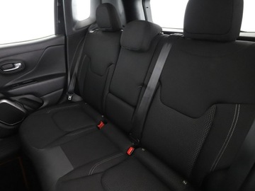 Jeep Renegade SUV 2.0 MultiJet 140KM 2018 Jeep Renegade 4x4 automat navi klima auto kamera i, zdjęcie 16