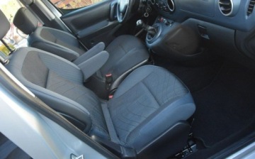 Peugeot Partner II Furgon 1.6 90KM 2008 Peugeot Partner 1.6B MPI Klima 157 TYS KM 2 KPL KOL Sprowadzony 1.6, zdjęcie 31