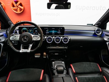 Mercedes Klasa A W177/V177 Sedan AMG 2.0 AMG 35 306KM 2021 MERCEDES-BENZ A Klasa A 35 AMG Sedan 2.0 306KM 2021, zdjęcie 12