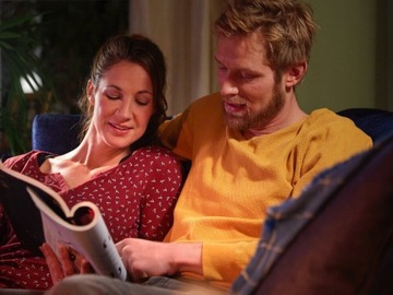 Стартовый комплект PHILIPS HUE 929002468804 9W E27