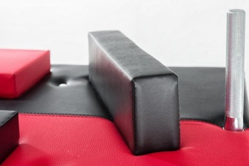 СКЛАДНОЙ СТОЛ ДЛЯ АРМРЕСТЛИНГА С ЛИСТОВЫМ МЕТАЛЛОМ - КОЖА