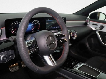 Mercedes Klasa A W177/V177 Hatchback Facelifting 2.0 220 190KM 2025 A Klasa 220 4-Matic AMG Line 2.0 (190KM) 2025, zdjęcie 5