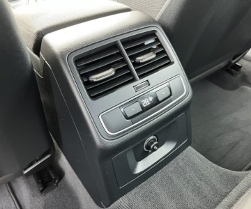 Audi A4 B9 Limousine Facelifting 2.0 35 TDI 163KM 2022 Audi A4 Limousine Limousine 35 TDI S tronic Advan, zdjęcie 34