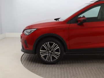 Seat Arona Crossover Facelifting 1.0 TSI 110KM 2022 Seat Arona 1.0 TSI, Salon Polska, Serwis ASO, zdjęcie 14